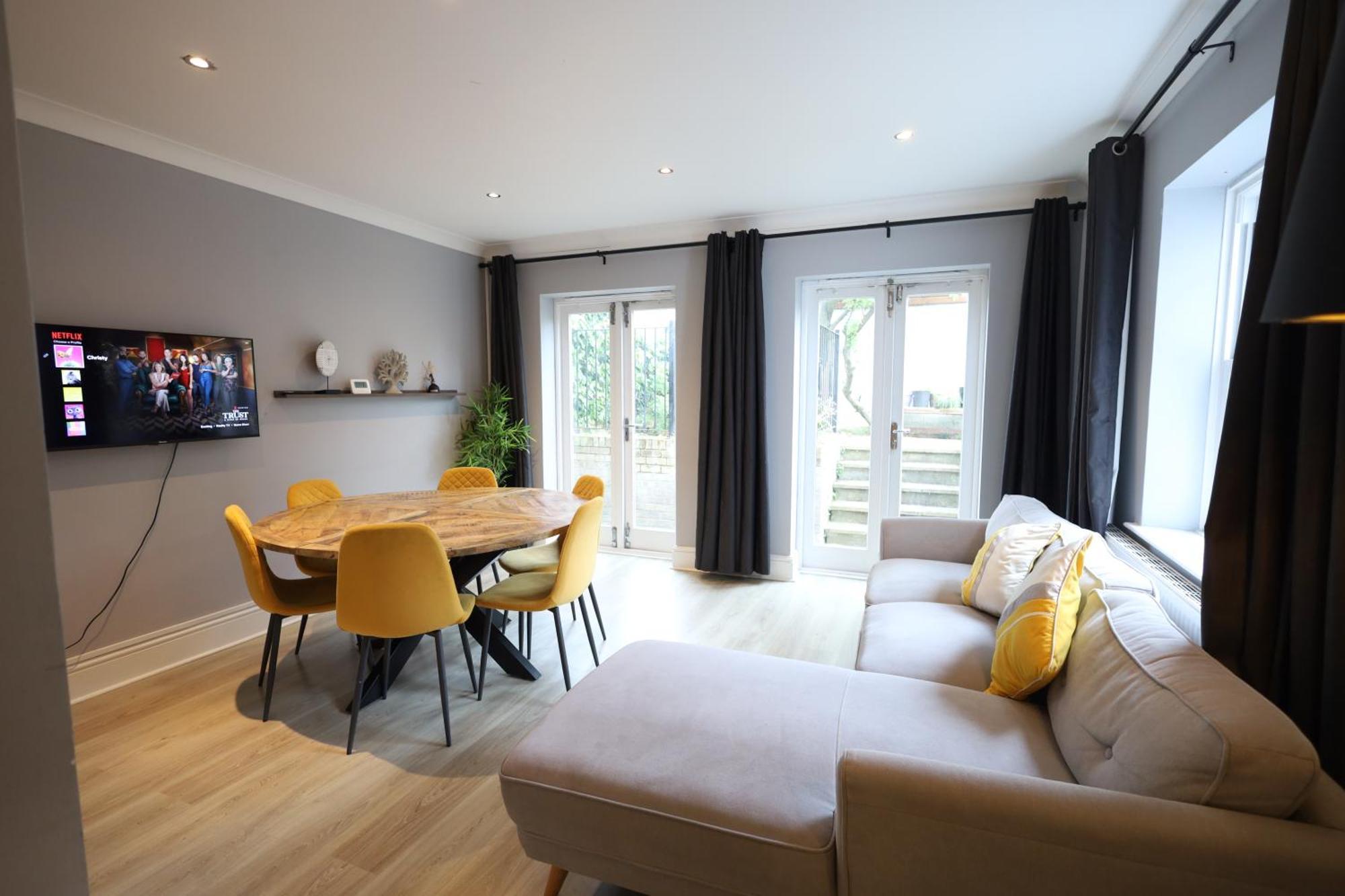Lovely 3Br Garden Apartment L Abbey Road, Londra Esterno foto